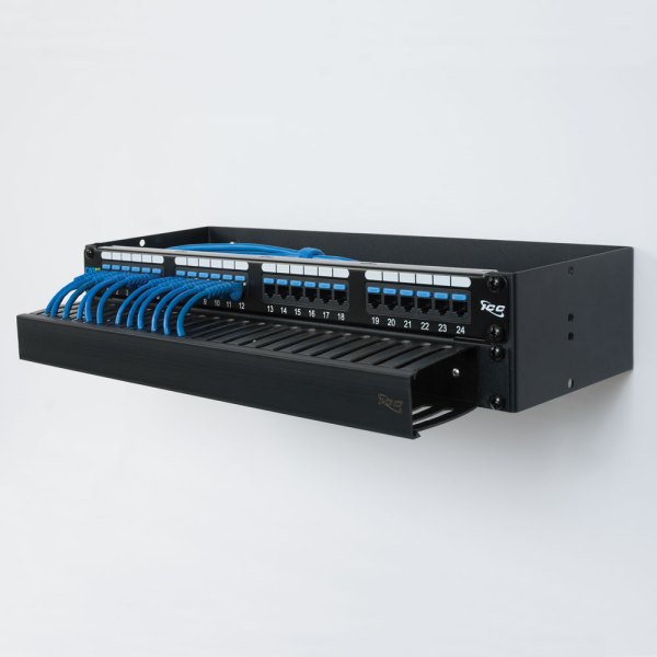 CAT5e Patch Panel with 24 Ports and 1 RMS in 6-Pack