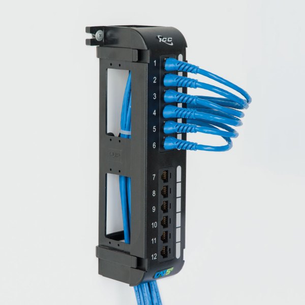 CAT5e Vertical Patch Panel with 12 Ports